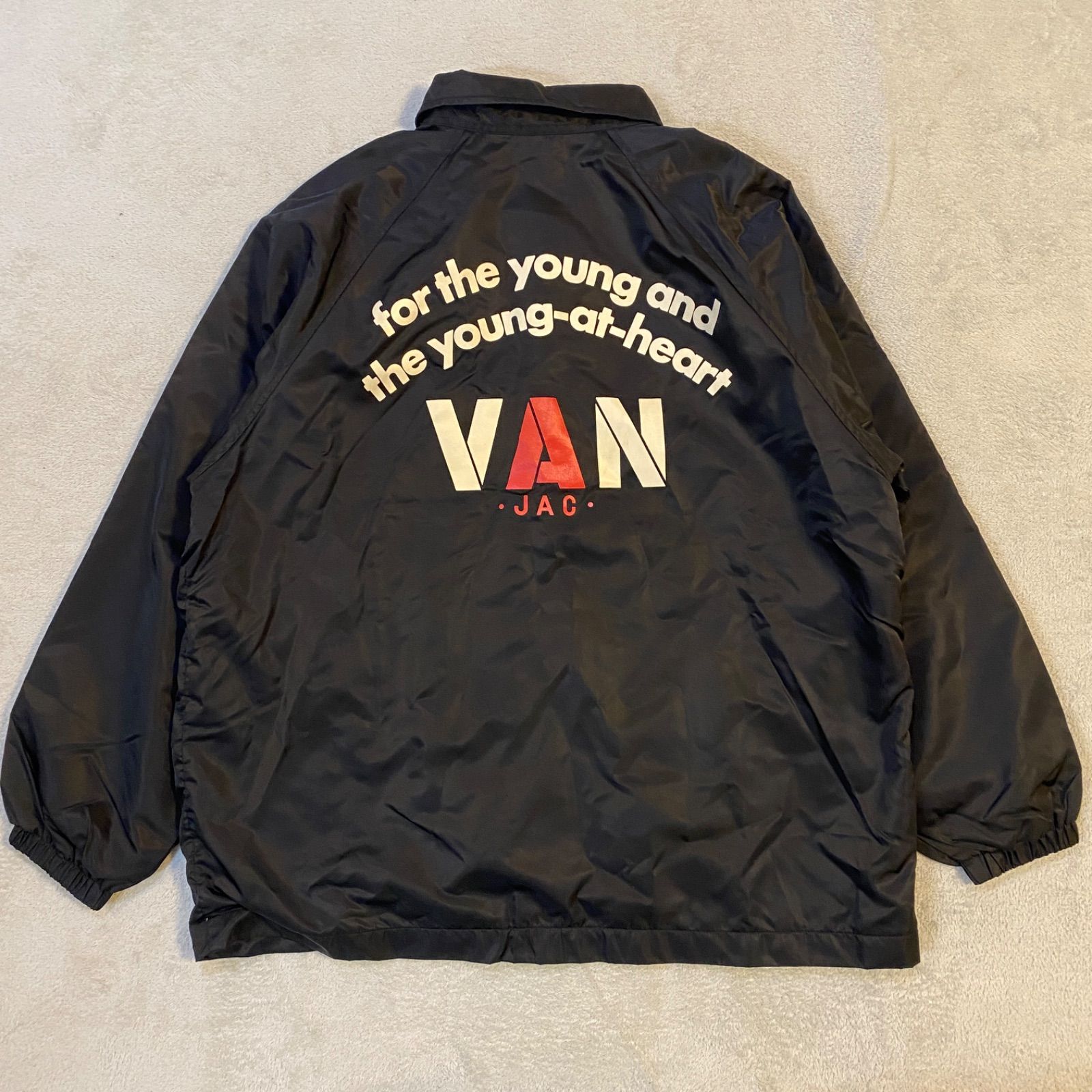 VAN JACKET ブラック ナイロンジャケット コーチジャケット バック 