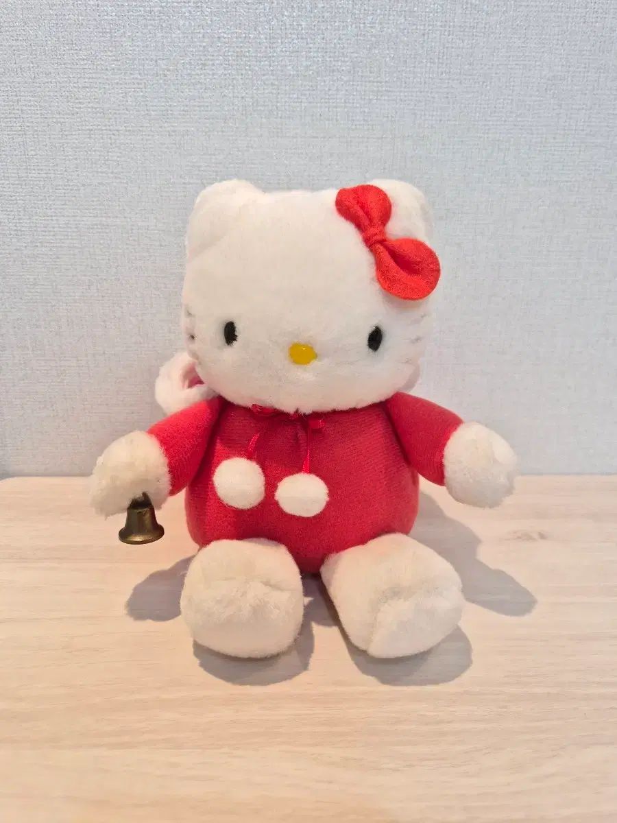 トナカイ レトロキティー ぬいぐるみ - メルカリ