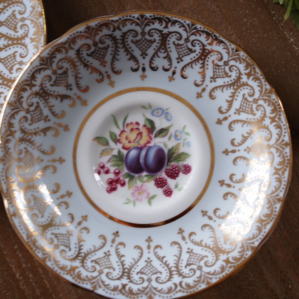  英国パラゴン 金彩果実文 フルーツ絵柄トリオ ブルー カップ＆ソーサー F 7 カップ ソーサー コーヒー ティーカップ