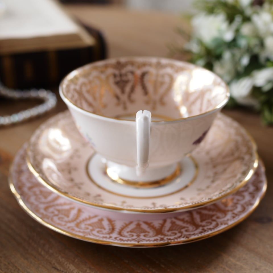 カップ＆ソーサー