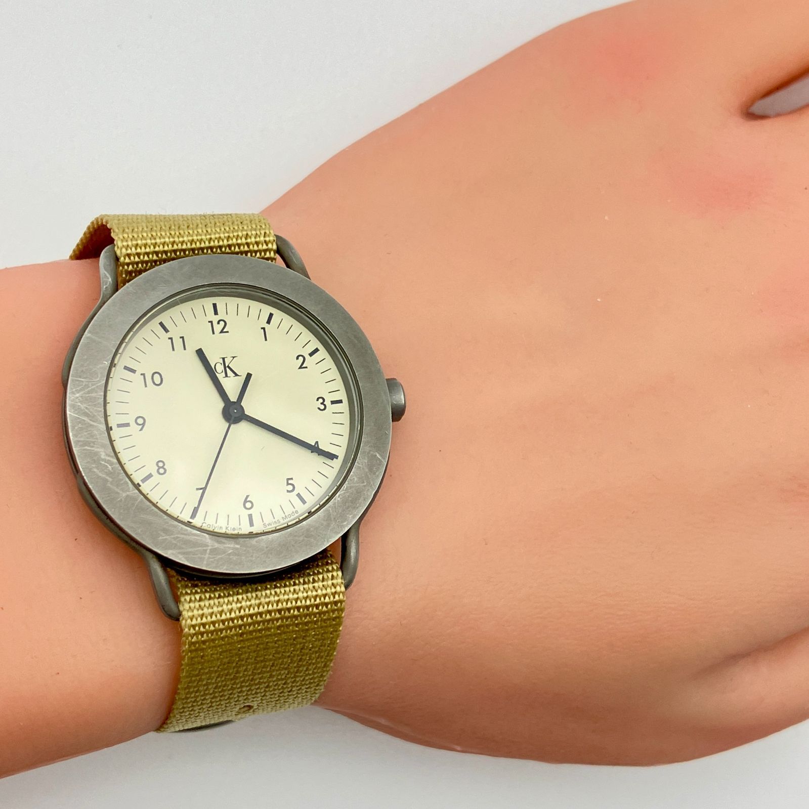 中古】カルバンクライン Calvin Klein ck 腕時計 スイス製 ミリタリー 