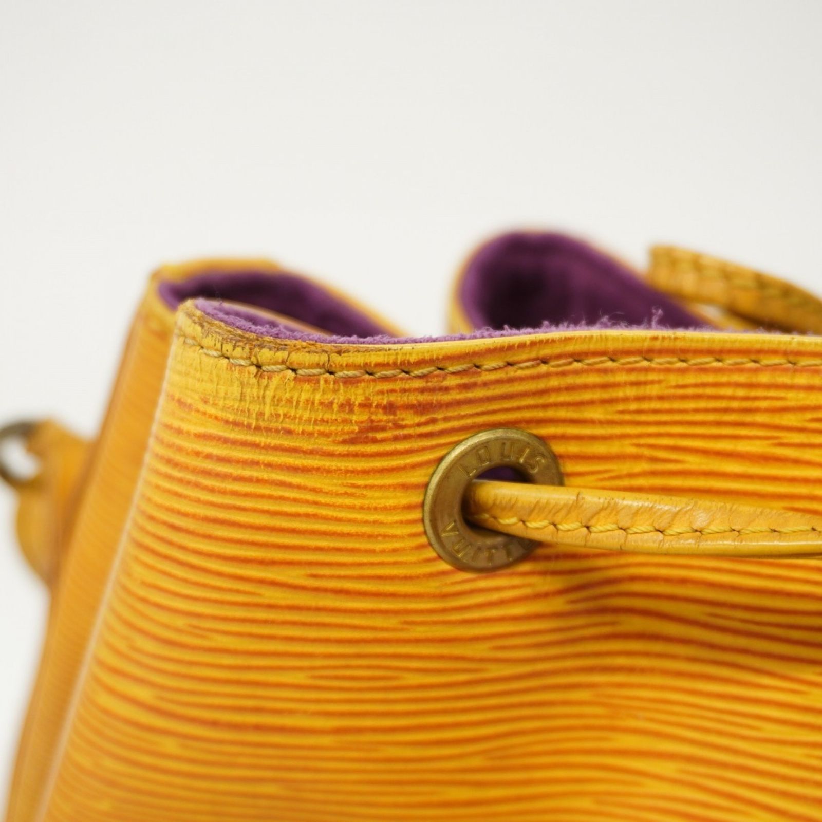 ルイ・ヴィトン(Louis Vuitton) ルイ・ヴィトン ショルダーバッグ エピ