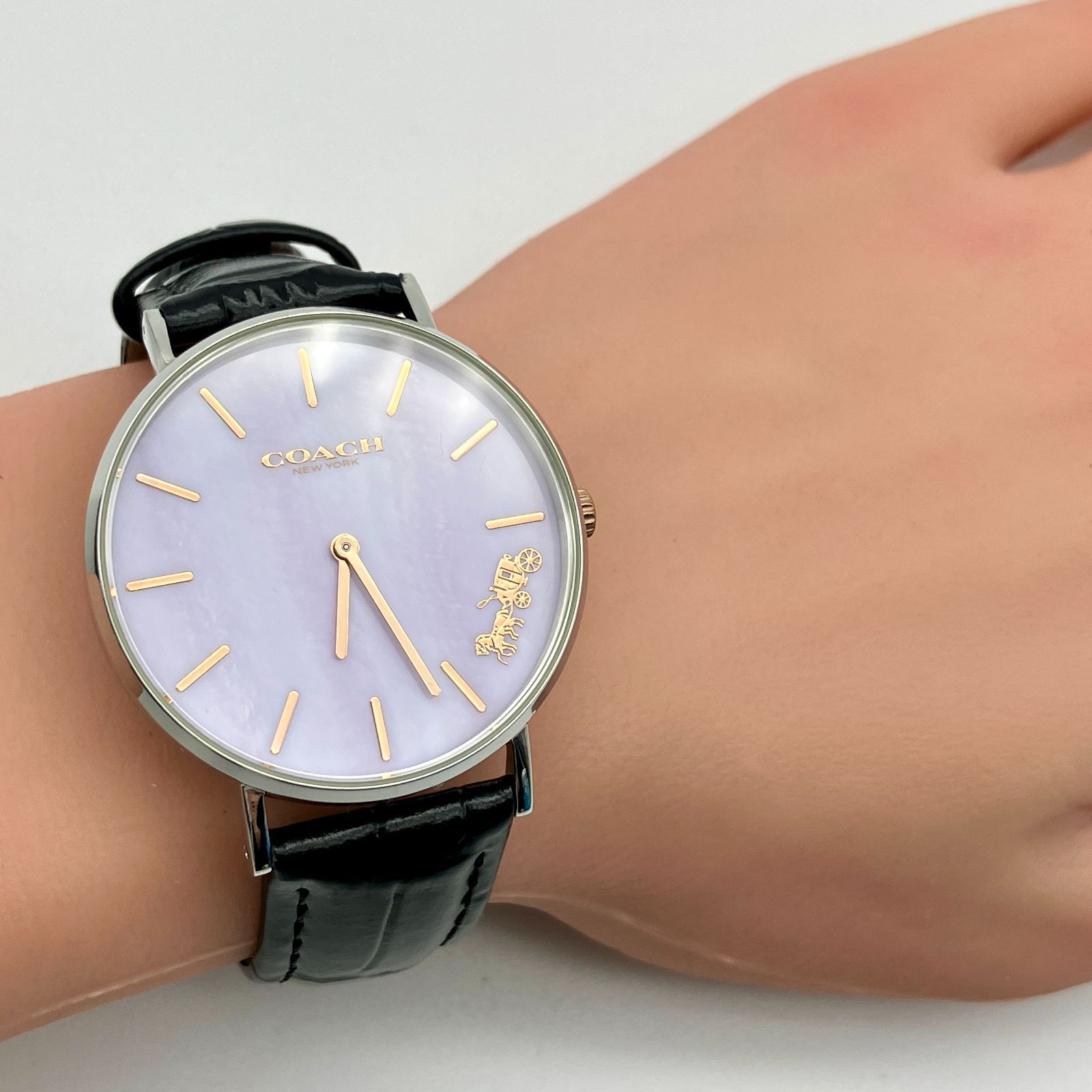 中古】コーチ COACH 腕時計 ペリー パープルシェル文字盤 馬車ロゴ