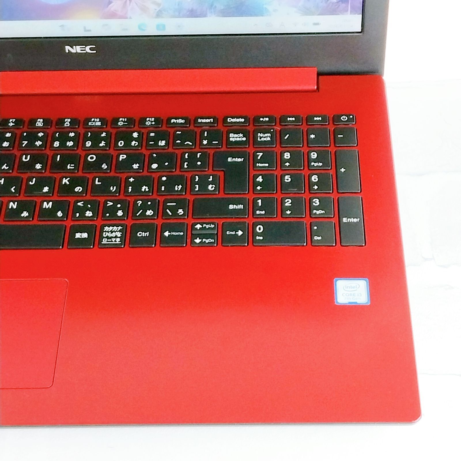 綺麗なレッド！たっぷり1TB Windows11 第7世代 i3 NEC Lavie ノート