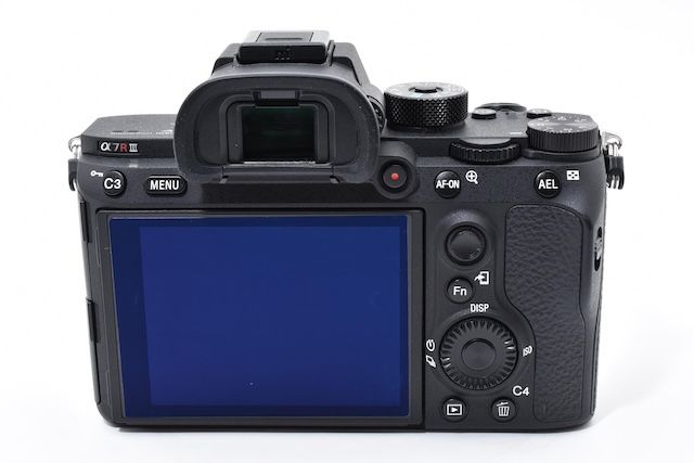 良品＞ SONY(ソニー) フルサイズ ミラーレス一眼カメラ α7RIII ボディ