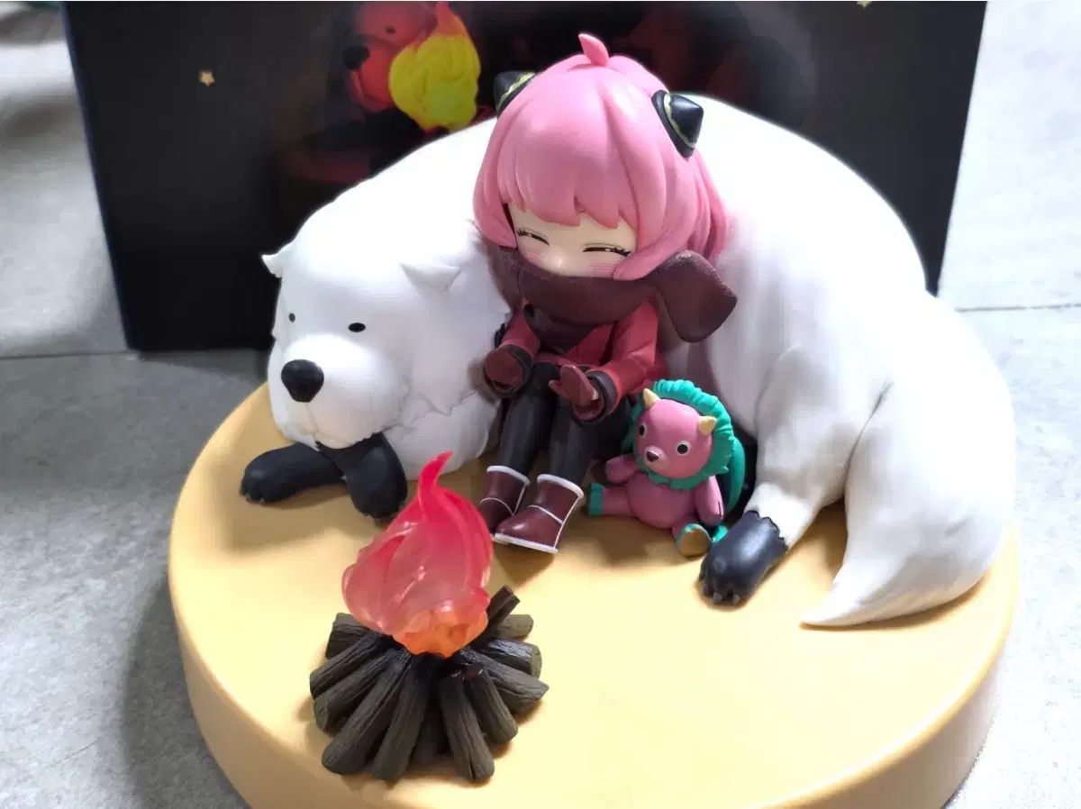 一番くじ SPY×FAMILY ラストワン賞 アーニャ ウール焚き火ライト