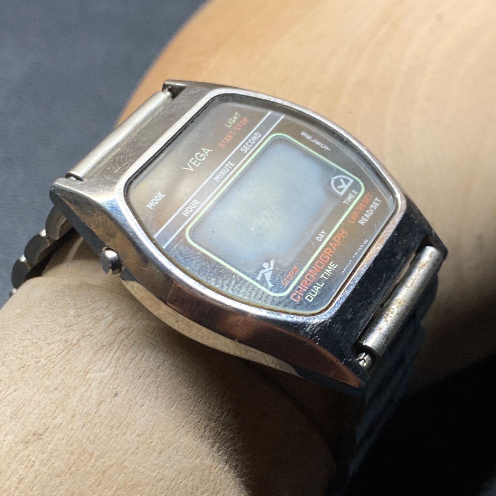 CITIZEN シチズン VEGA 9468-390610 デジタル 腕時計 - メルカリ