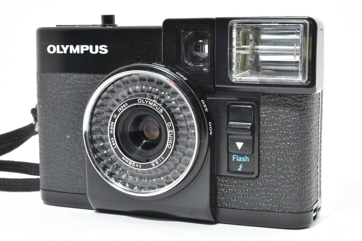 オリンパス OLYMPUS PEN EF This Olympus Pen EF came in for a colour change, so here is an
