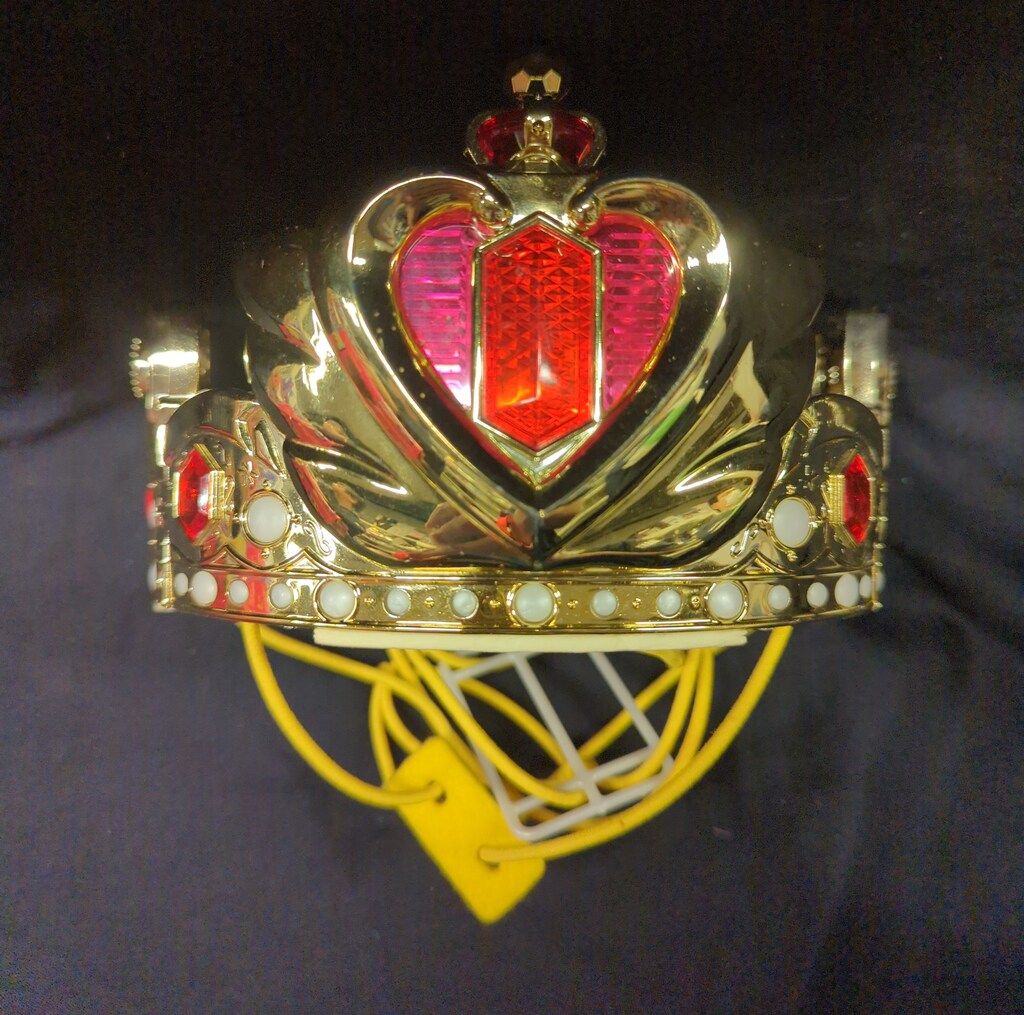 バンダイ セーラームーンR セレニティクリスタルティアラ - メルカリ