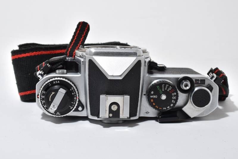 現状品】Nikon ニコン FE シルバー ボディ フィルム一眼カメラ #4006
