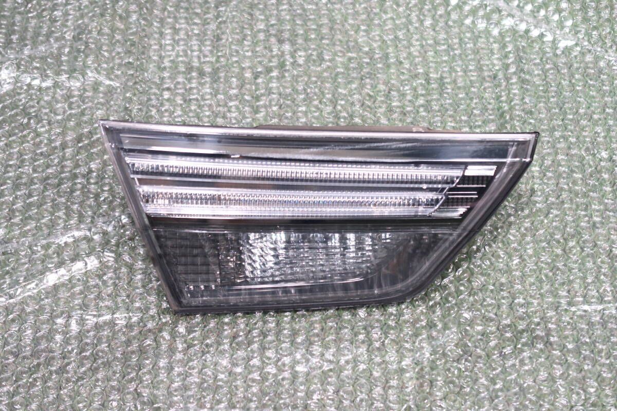 点灯確認済み!＞トヨタ 130系 マークX 後期 純正 リアフィニッシャー