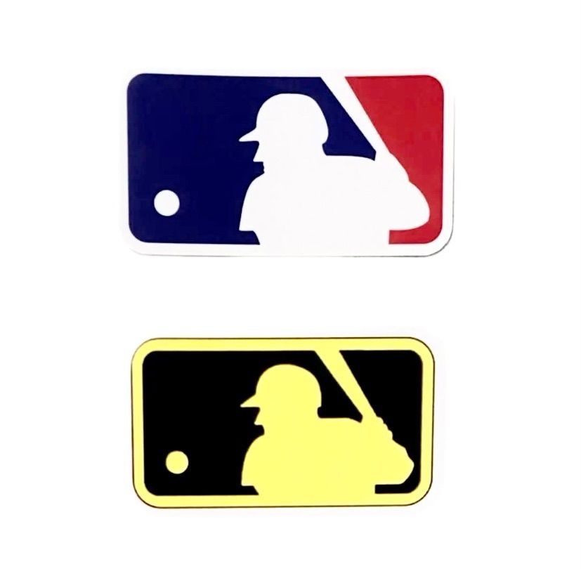 ☆激安 メジャーリーグ MLBロゴ ゴールドMLBロゴ 6㎝ 防水ステッカー2