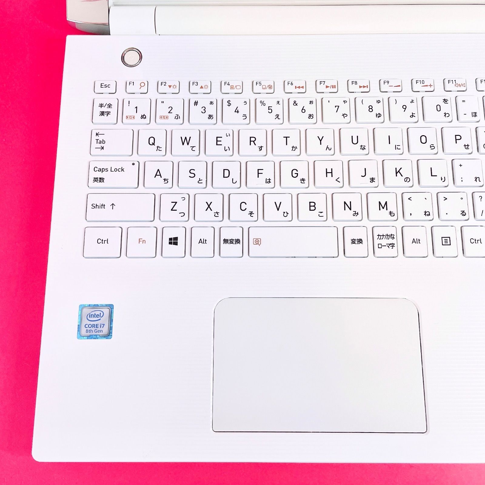 Windows11対応‼️第8世代Corei7✨️可愛い白ノートパソコン✨️快適