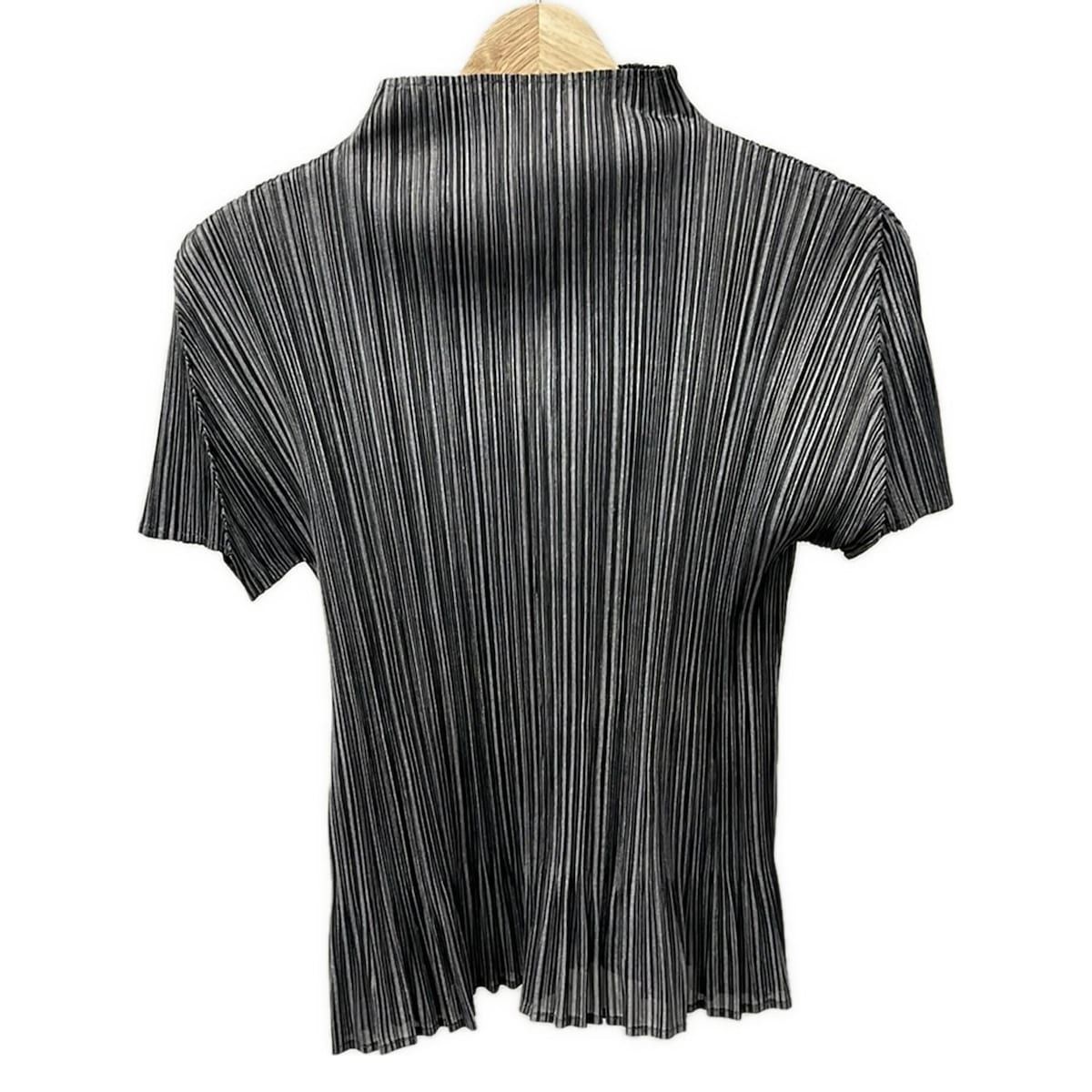 PLEATS PLEASE(プリーツプリーズ) 半袖カットソー サイズ3美品 - PP51