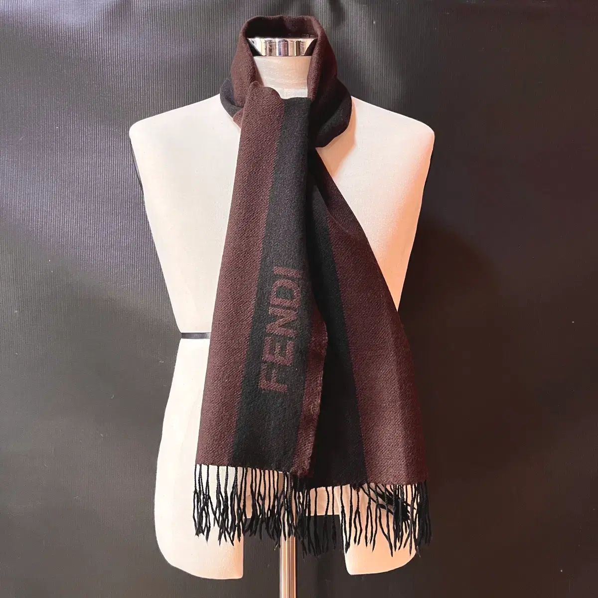 【ヴィンテージ】FENDI マフラー 中古・古着通販】FENDI (フェンディ) マフラー ブラウン｜ブランド