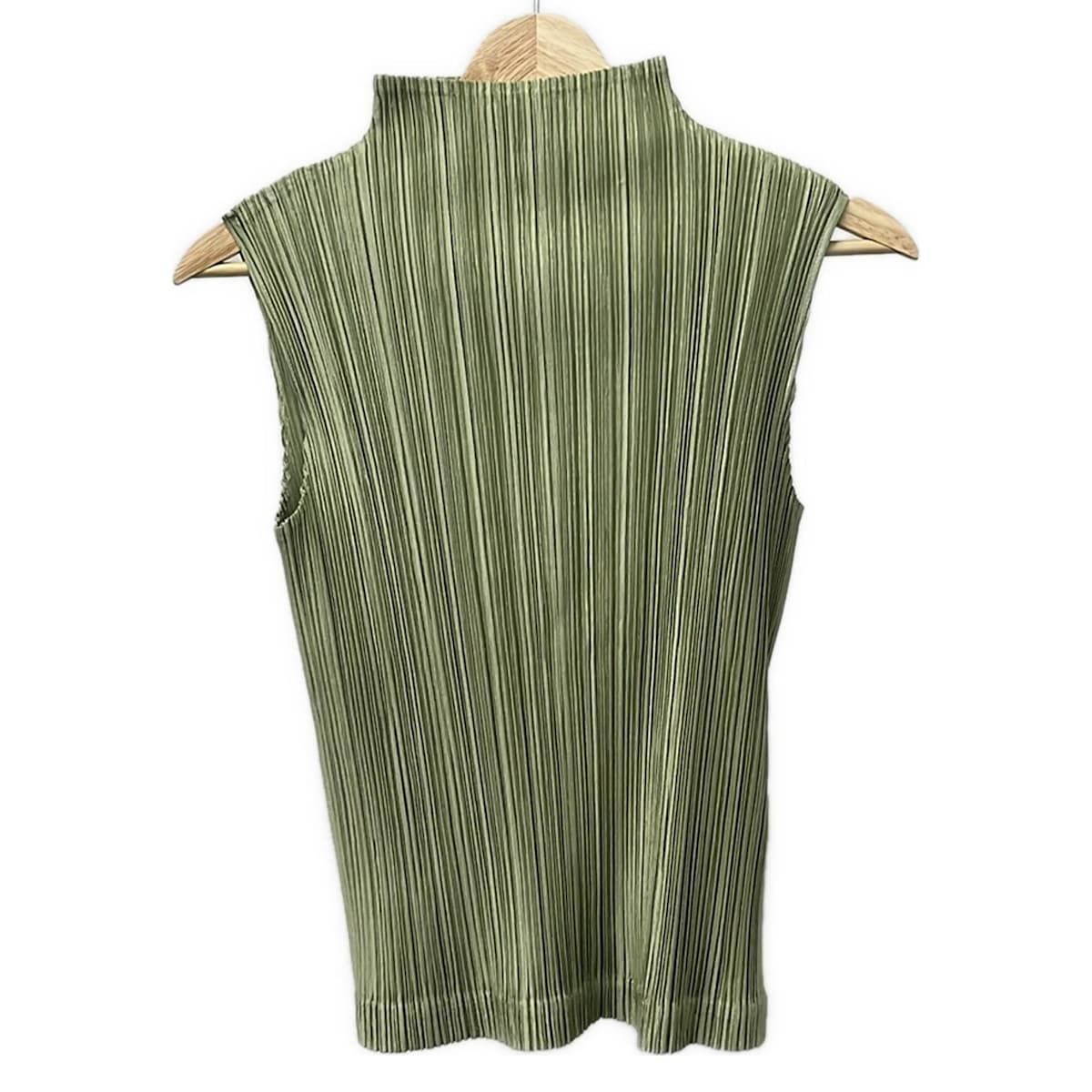 PLEATS PLEASE カーキ ノースリーブ トップス PLEATS PLEASE(プリーツプリーズ) ノースリーブカットソー サイズ3 L