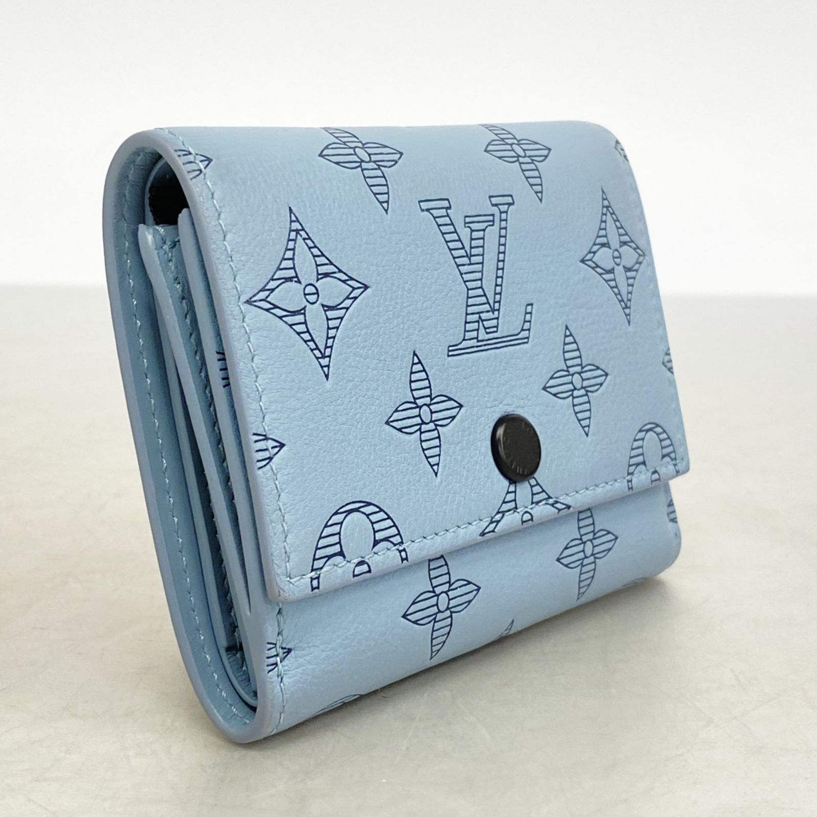 【極美品】ルイヴィトン ヴィクター・ウォレット 財布 モノグラムシャドウ ブルー ルイ・ヴィトン(Louis Vuitton) ルイ・ヴィトン 三つ折り財布