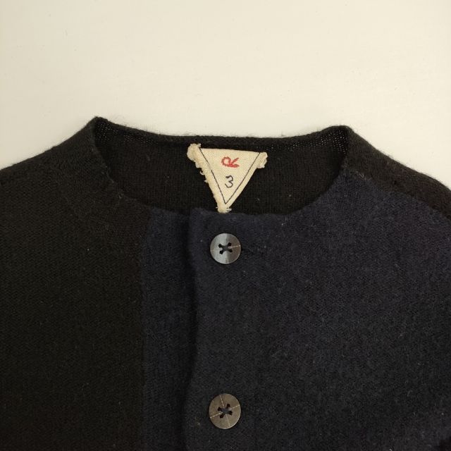 美品フォーティーファイブアールピーエム カーディガンウール ネイビー 45R/45rpm ウール 切り替え ニット カーディガン ネイビー ブラック