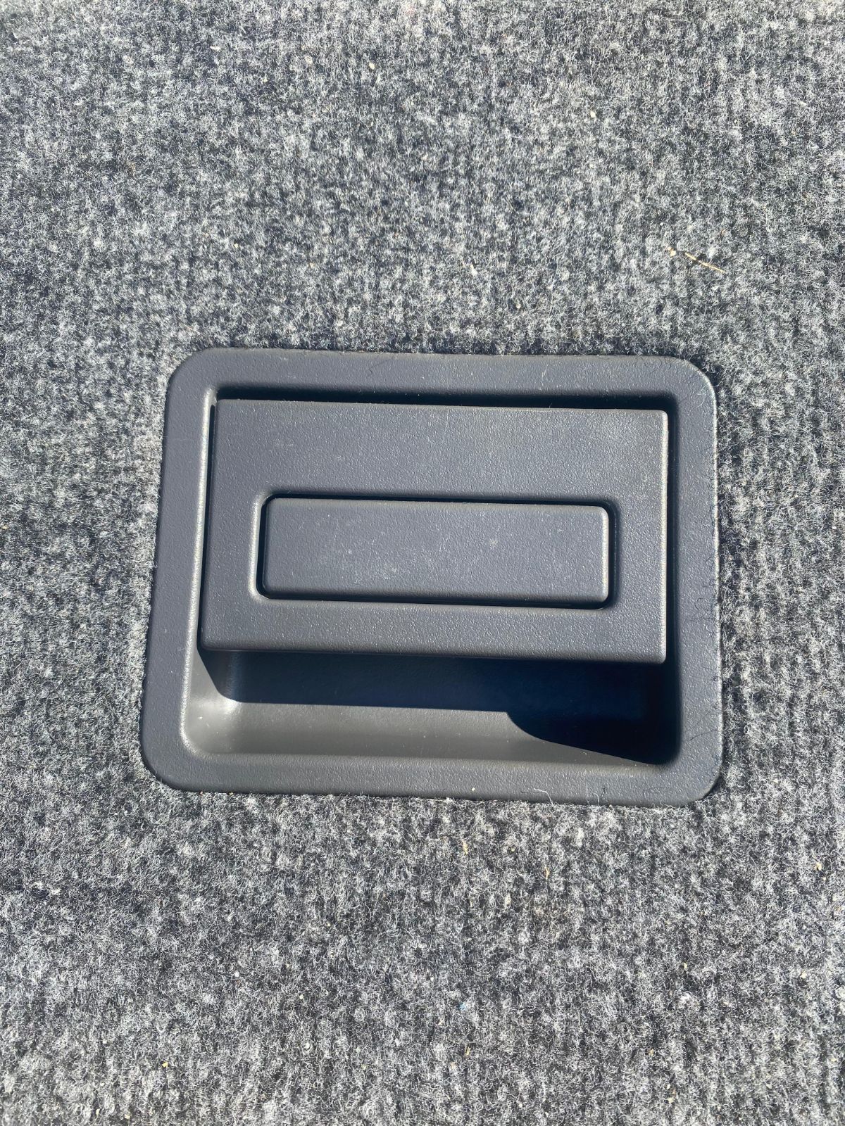 ZT-4901] 純正トヨタ エスティマ ACR50 リアトランク ラゲッジボード