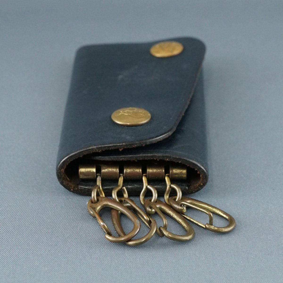 IL BISONTE イルビゾンテ レザー 4連 キーケース USED品 ネイビー