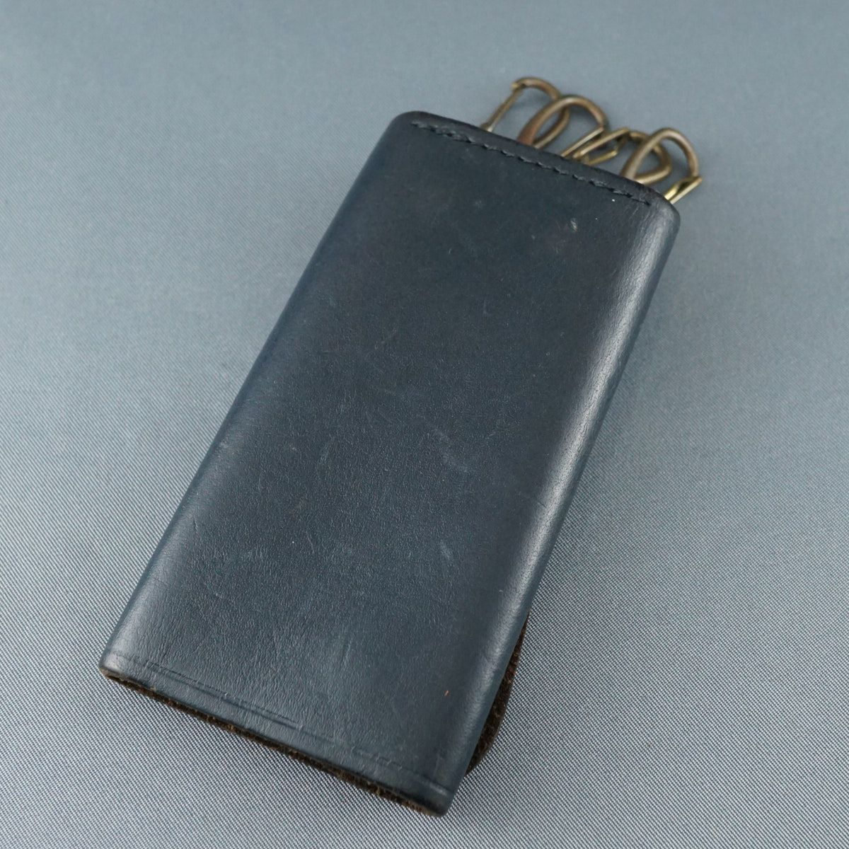IL BISONTE イルビゾンテ レザー 4連 キーケース USED品 ネイビー