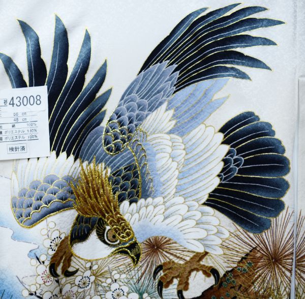 豪華逸品♡産着　掛け着　熨斗目　男の子　お宮参り　鷹　白系 お宮参り 産着 のしめ 男児 男の子 正絹 綸子地 豪華絢爛 金刺繍 白地