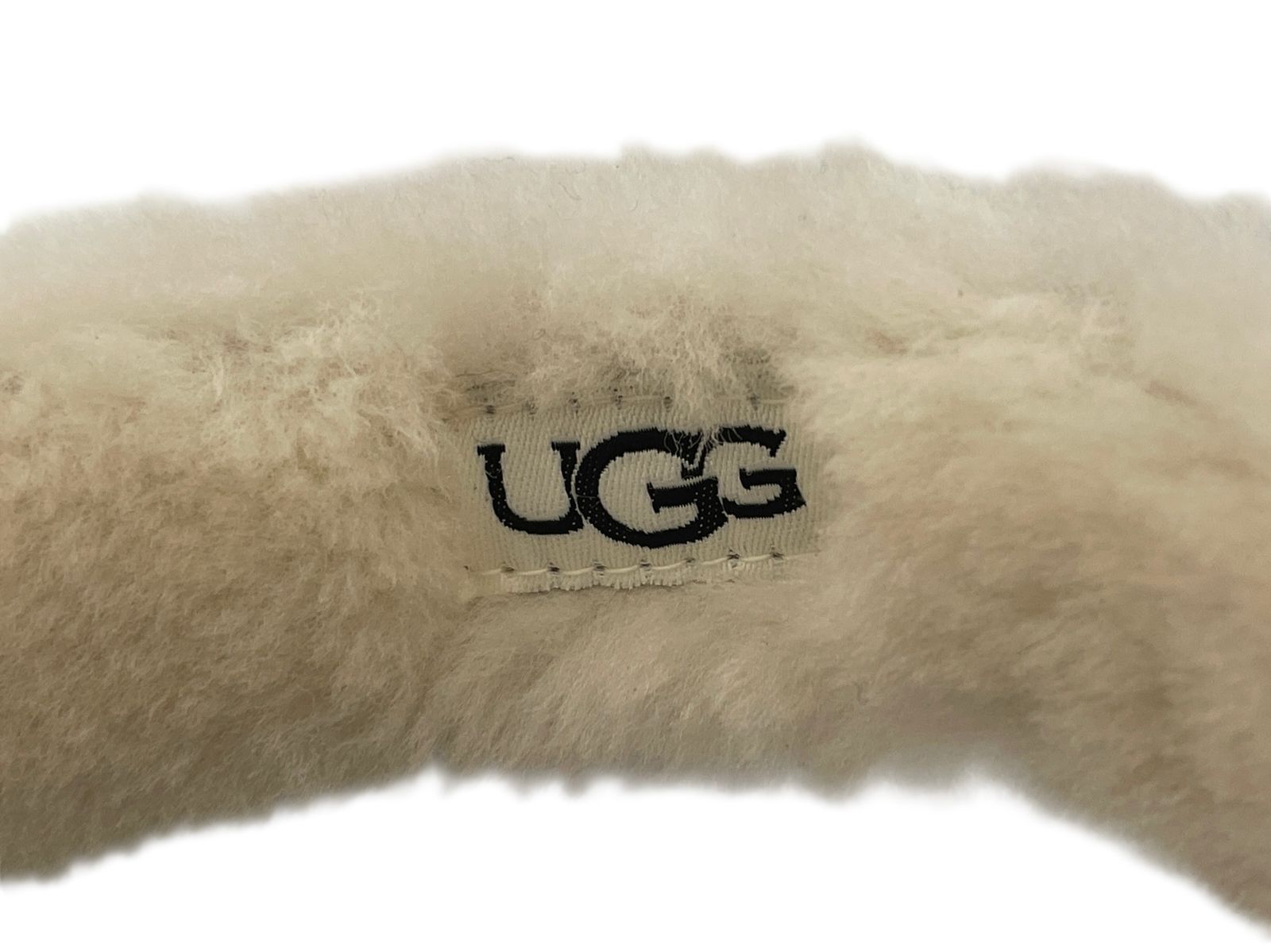 UGG australia (アグオーストラリア) イヤーマフラー 耳当て 羊革 ボア