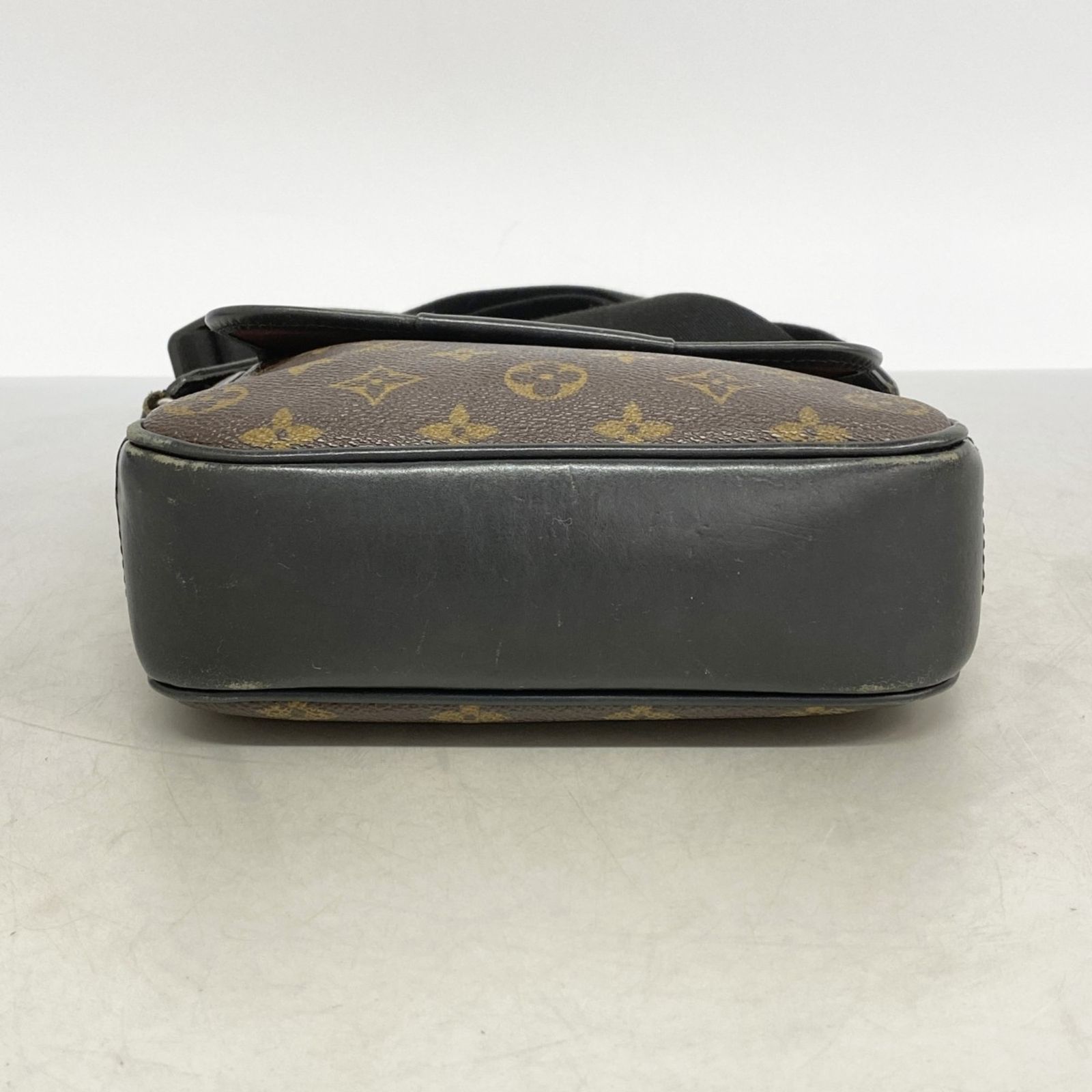 ルイ・ヴィトン(Louis Vuitton) ルイ・ヴィトン ショルダーバッグ