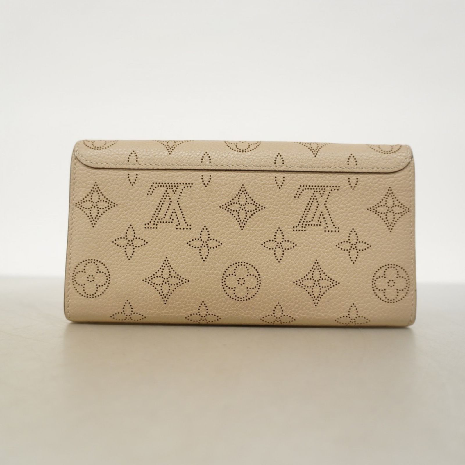 ルイ・ヴィトン(Louis Vuitton) ルイ・ヴィトン 長財布 マヒナ