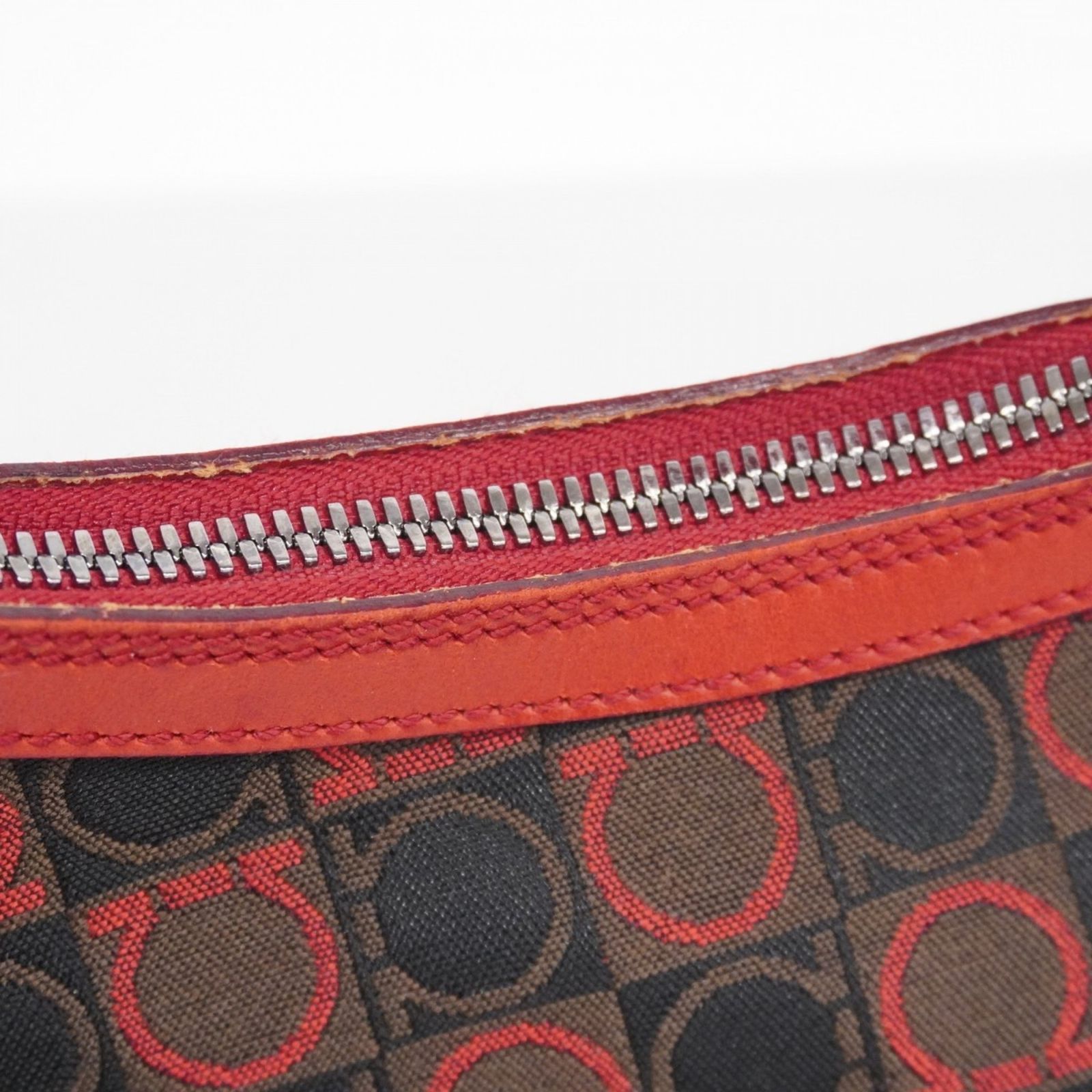 サルヴァトーレ・フェラガモ(Salvatore Ferragamo) サルヴァトーレ