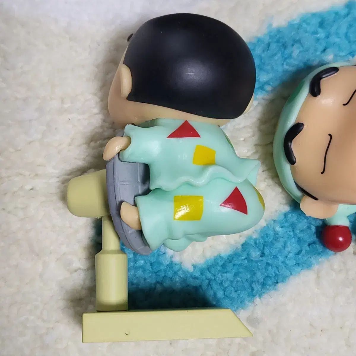 ロッテリア クレヨンしんちゃん フィギュア 4種 まとめ - メルカリ