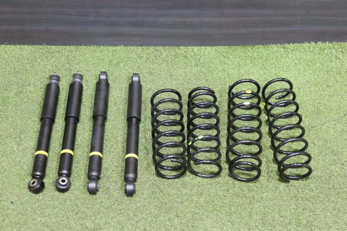 新車外し】スズキ JB64 ジムニー 純正 サスペンション スプリング