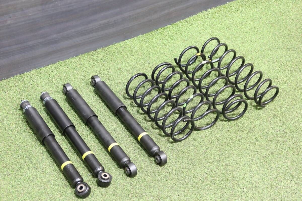 新車外し】スズキ JB64 ジムニー 純正 サスペンション スプリング