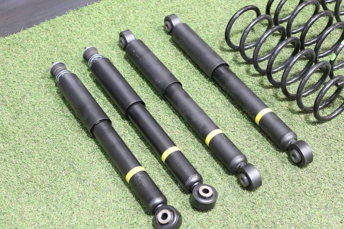 新車外し】スズキ JB64 ジムニー 純正 サスペンション スプリング