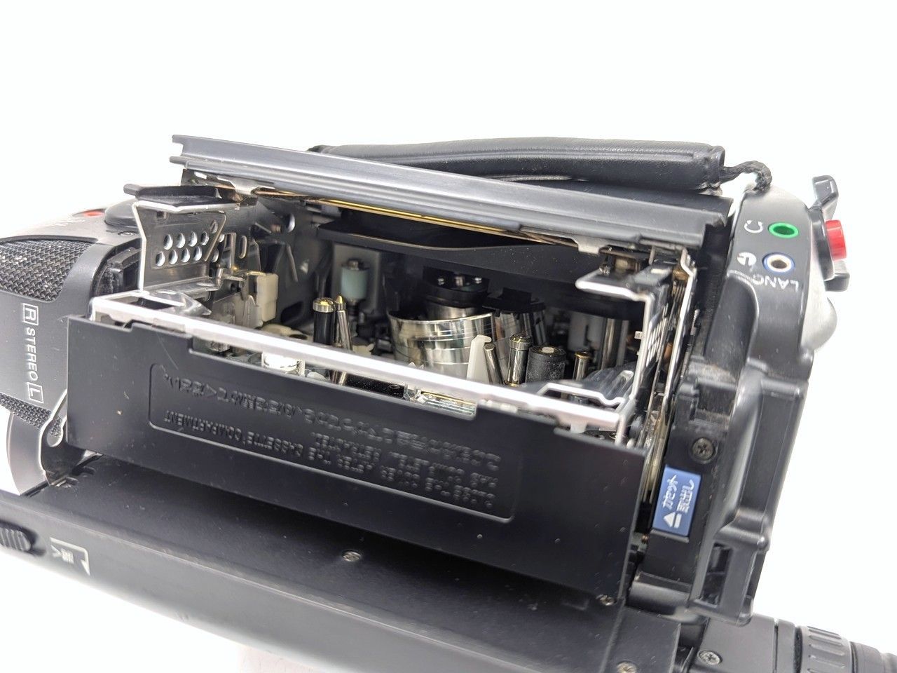 8mmテープのダビングに！ SONY ビデオカメラ CCD-TR12 8mmテープのダビングに！ SONY ソニー ビデオカメラ CCD-TR12 7日間