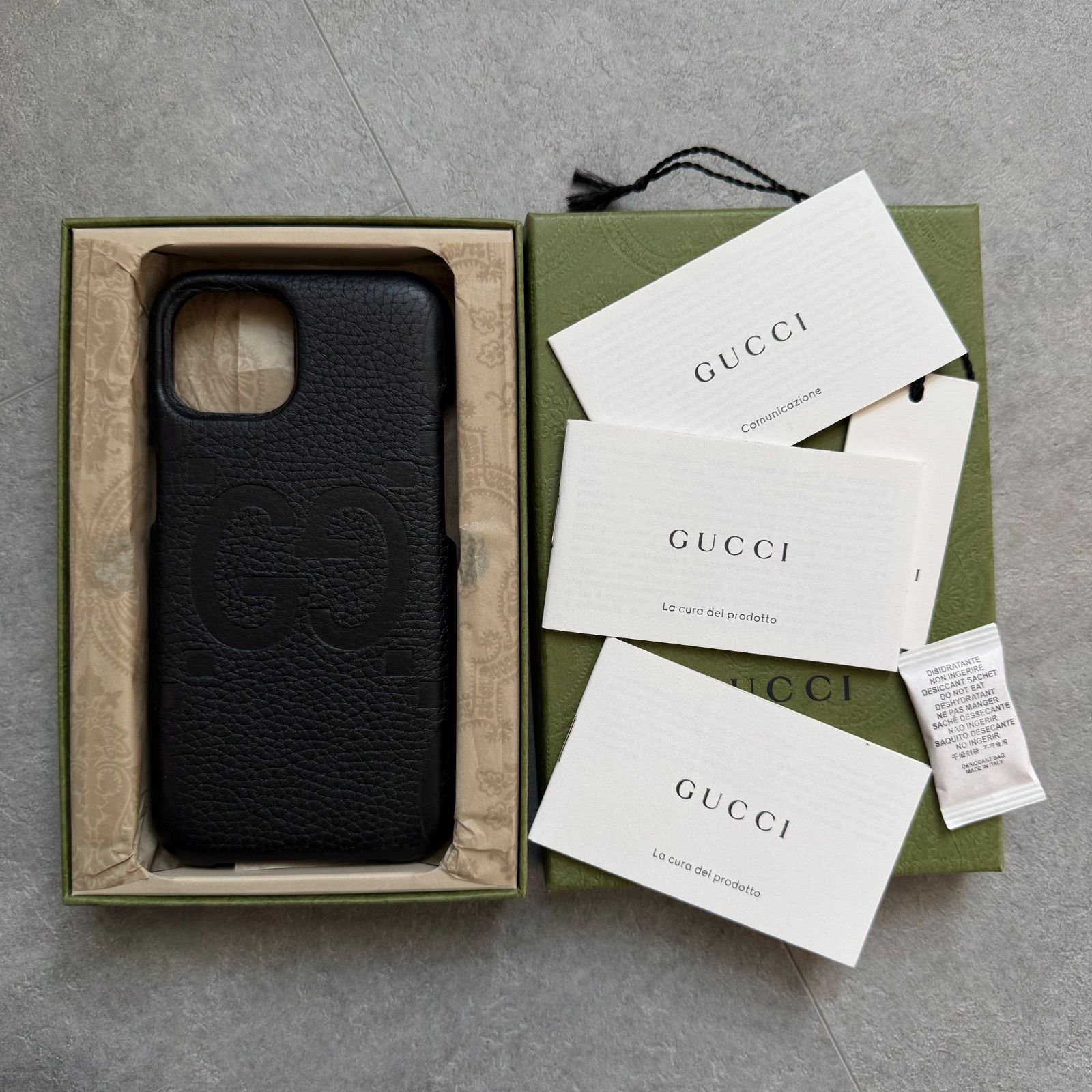 未使用 GUCCI グッチ iPhone 15 ケース ジャンボGG レザー アイフォン