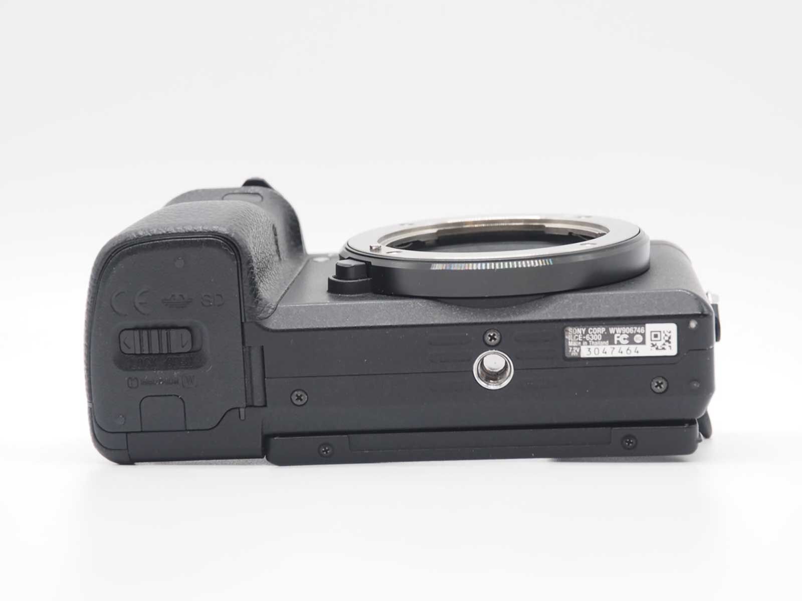 SONY ILCE−6300 ILCE-6300 ソニー Sony a6300 ILCE-6300 24.2MP Digital Camera Black 19952