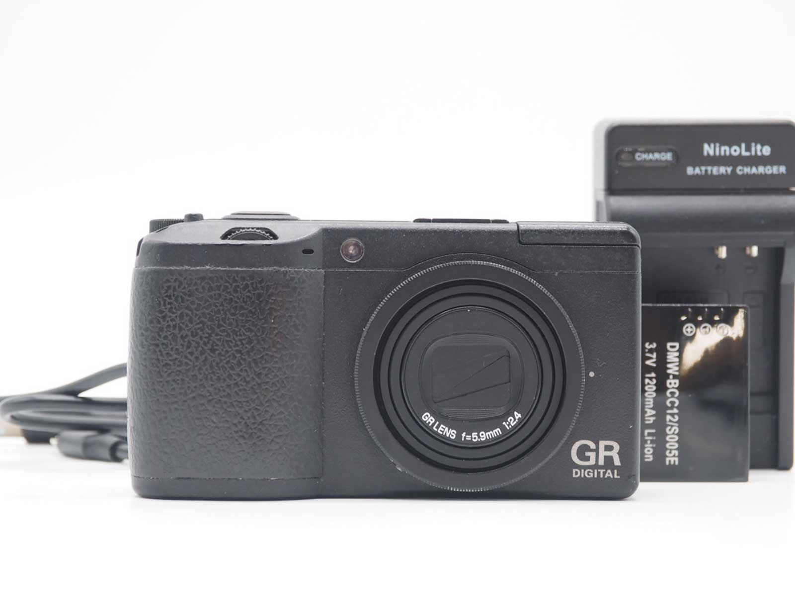 カメラ　RICOH リコー　レトロ リコー Ricoh GR Digital 8.1MP Black Compact Camera 15267 Shots