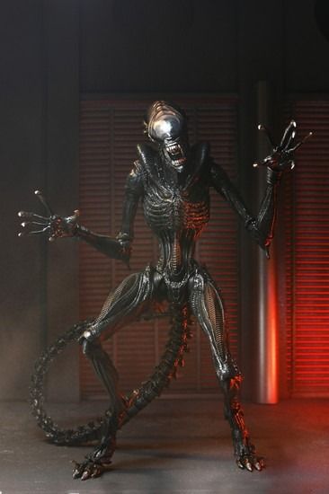 新品】NECA エイリアン：ロムルス スコーチド ゼノモーフ