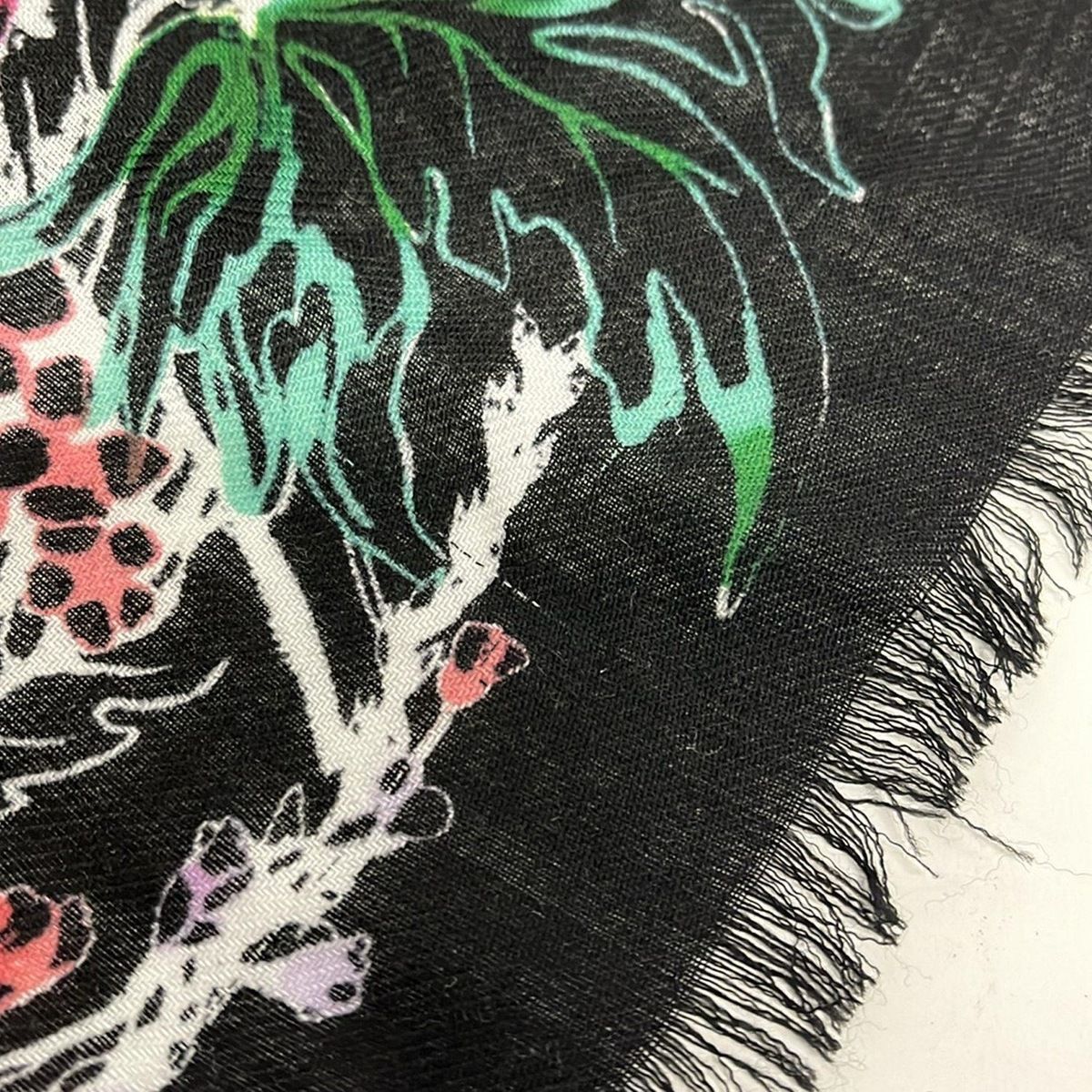 ALEXANDER McQUEEN(アレキサンダーマックイーン) ストール(ショール