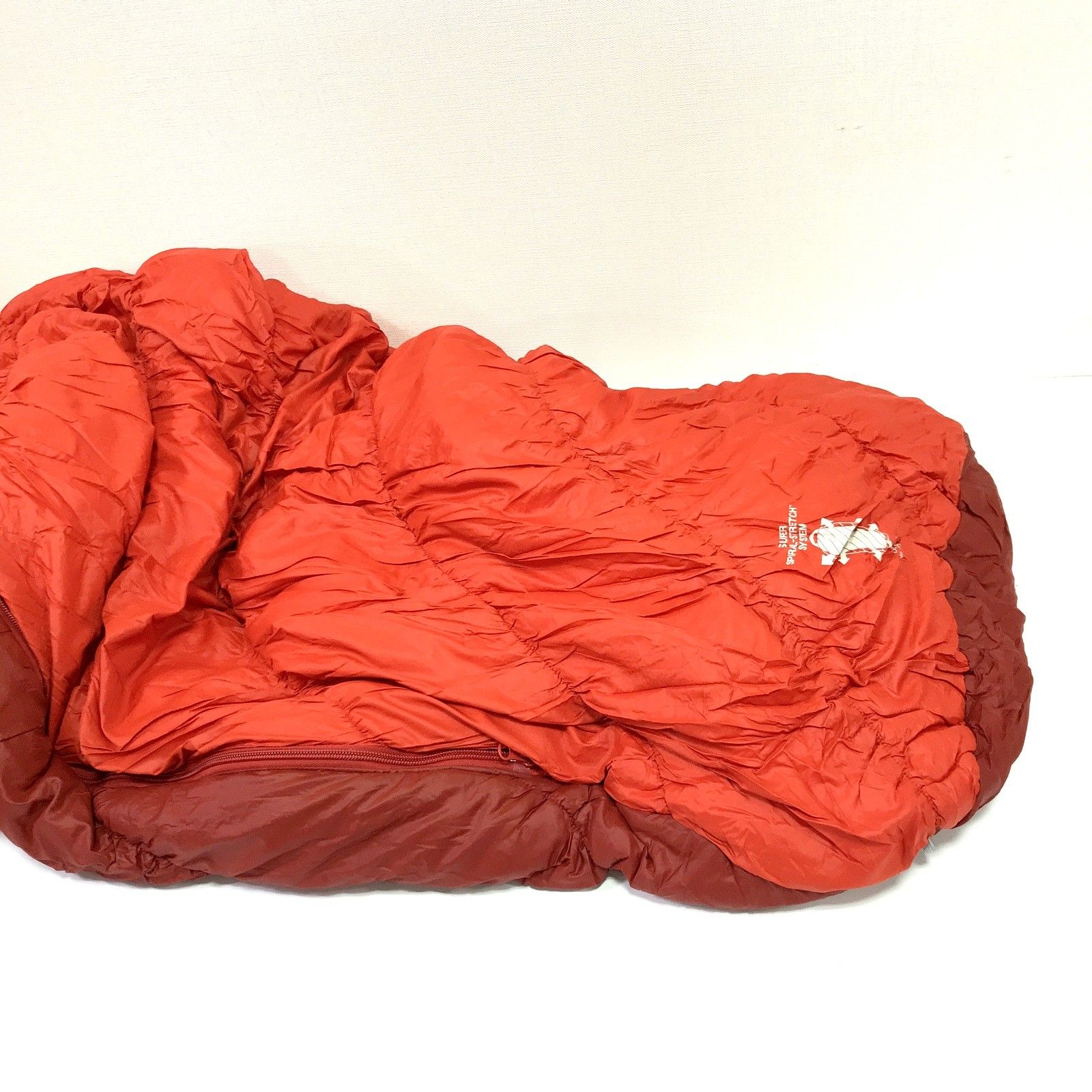 【未使用品‼️】mont-bell モンベル 寝袋 バロウバッグ 赤 Amazon.co.jp: モンベル(mont-bell) 寝袋 （キャンプ／避難用