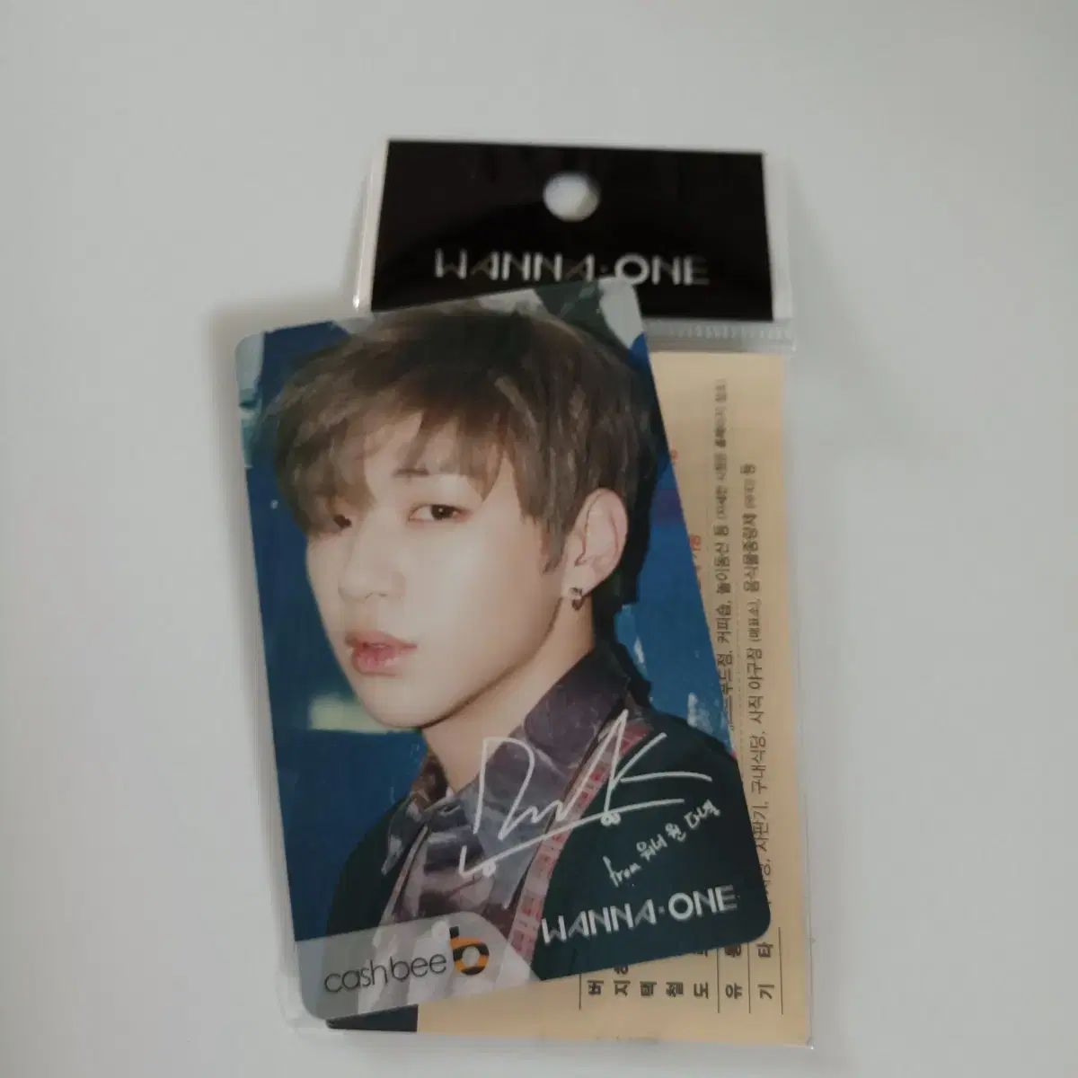 カン・ダニエル Wanna One（ワナワン）交通カード - メルカリ