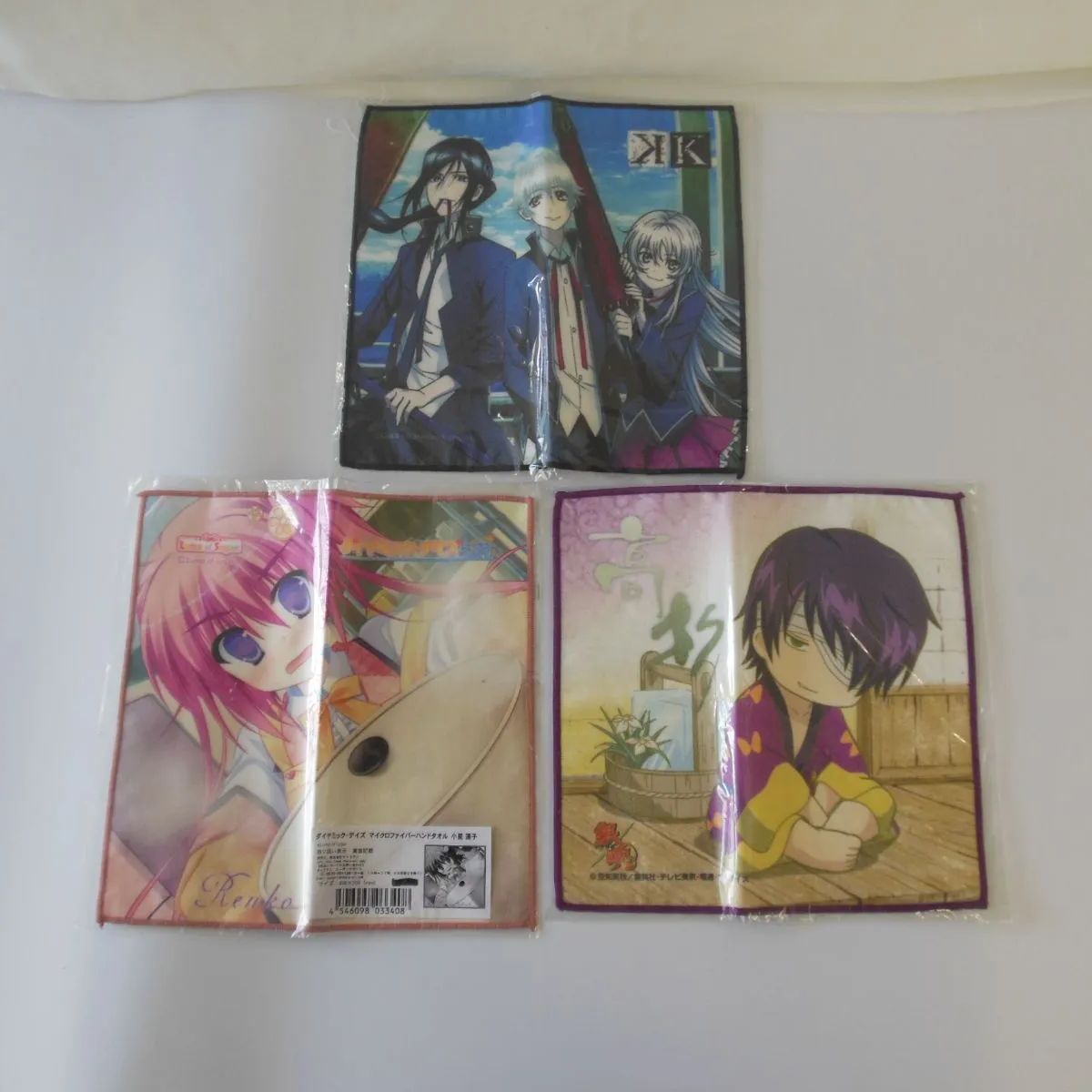 アニメグッズ　タオル系　まとめ売り　28枚 アニメタオル5枚セット詰め合わせ〈5501162〉 - メルカリ