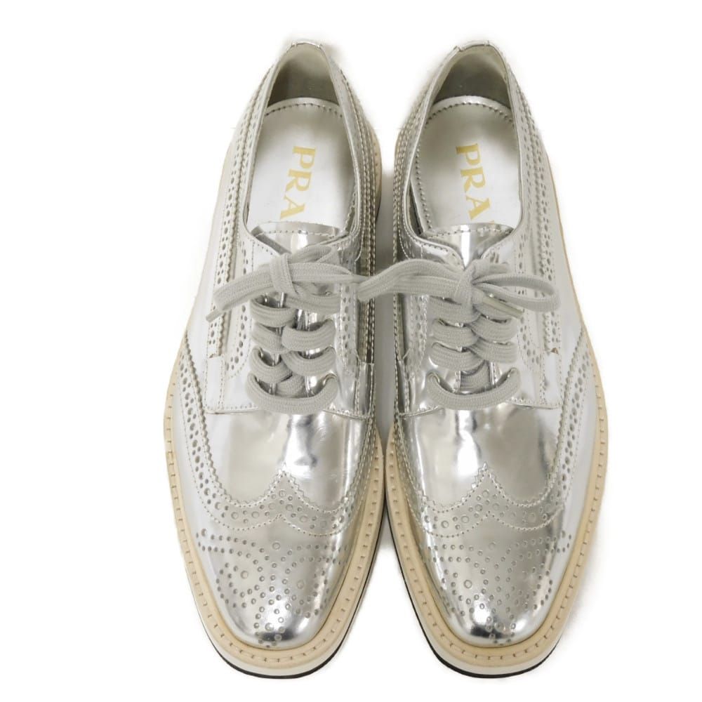 PRADA メダリオン ウイングチップ ヴィンテージ加工 PRADA - PRADA プラダ メダリオン ウィングチップ 6 1/2