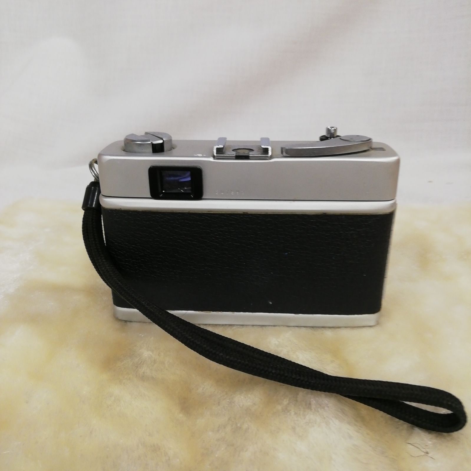 ジャンク！】コニカ KONICA コンパクトフィルムカメラ 71年発売 動作