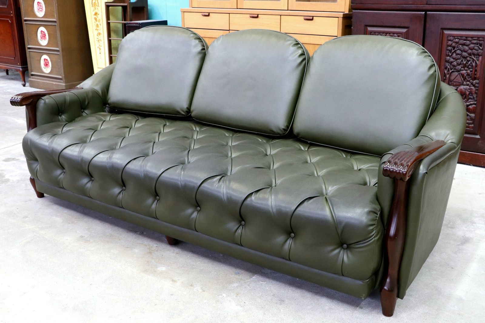 【送料込み】MARUNI　マルニ木工　ベルサイユ　3人掛けソファ GMIK818○maruni / マルニ ベルサイユ 3人掛けソファ 3Pソファ 合皮