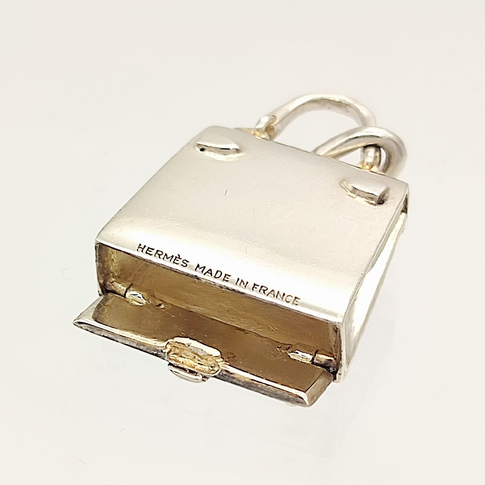 美品】エルメス HERMES ケリーチャーム ペンダントトップ ピルケース 