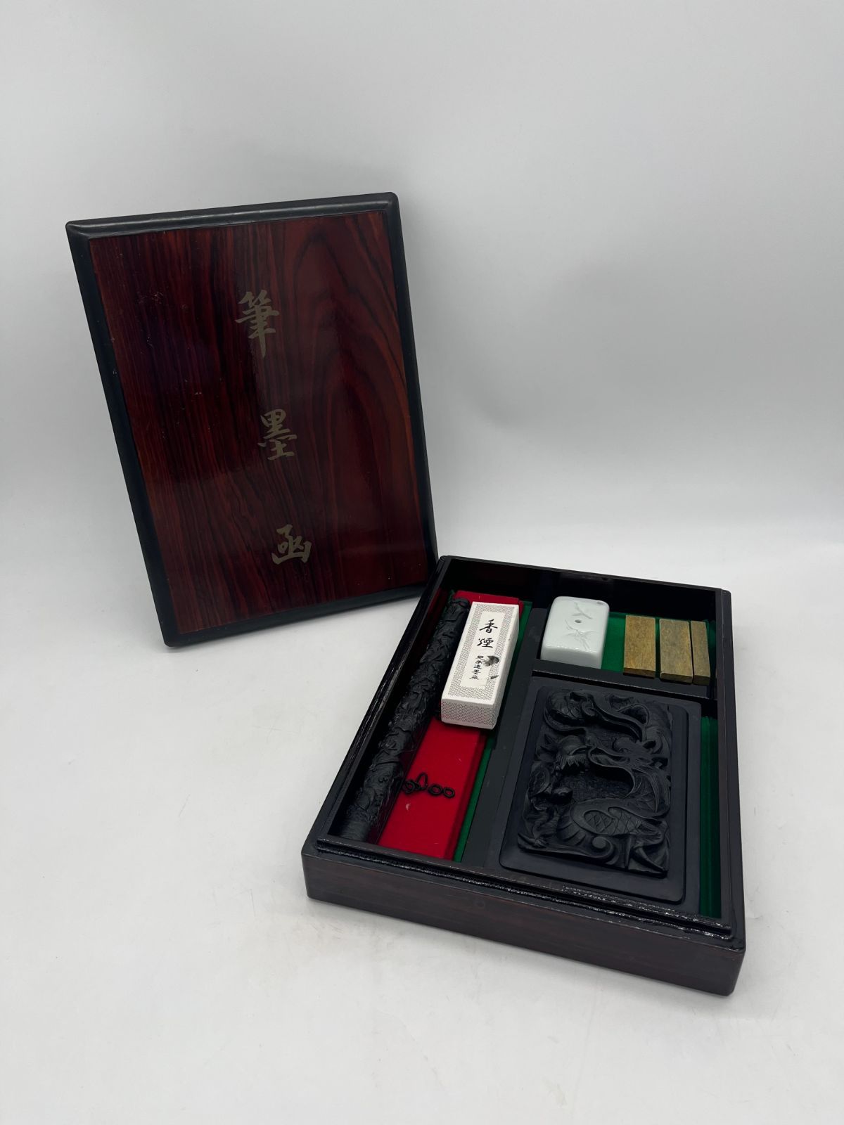筆墨画 書道セット 文箱 硯 文鎮 水差し 棒墨 印材 篆刻 習字 書道 墨