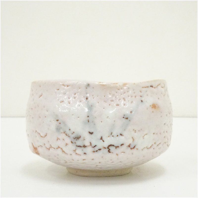 Ｔ６３　茶碗　『志野茶碗』『秀山作』　共箱　抹茶碗　茶道具 美濃焼 秀山窯造 志野茶碗（箱付） 茶道 抹茶 おしゃれ 抹茶茶碗 抹茶