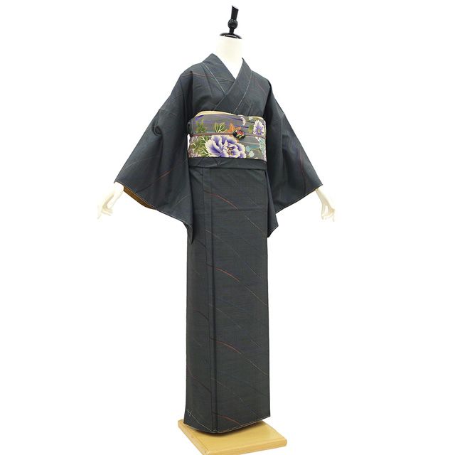 本場大島紬 着物 未使用 正絹 泥染め 黒こげ茶 ブルーグレー 縞 新古品 仕立て上がり 身丈169 裄丈67.5 Ｌ～ＴＬサイズ みやがわ sb15001 新古品】 本場大島紬 着物 未使用 正絹 泥染め 黒こげ茶 ブルーグレー
